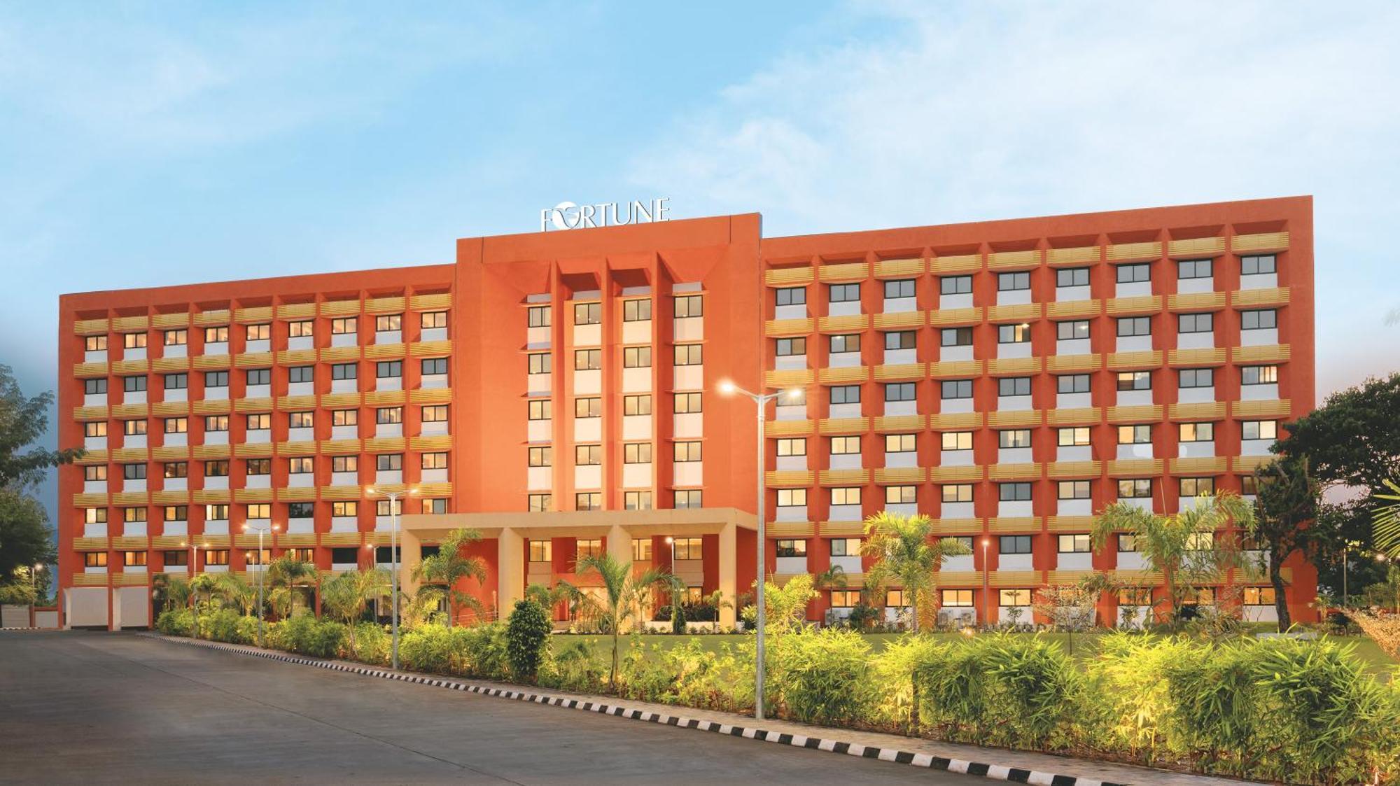 Fortune Statue Of Unity, Ekta Nagar - Member Itc Hotels' Group Kevadia Exterior photo