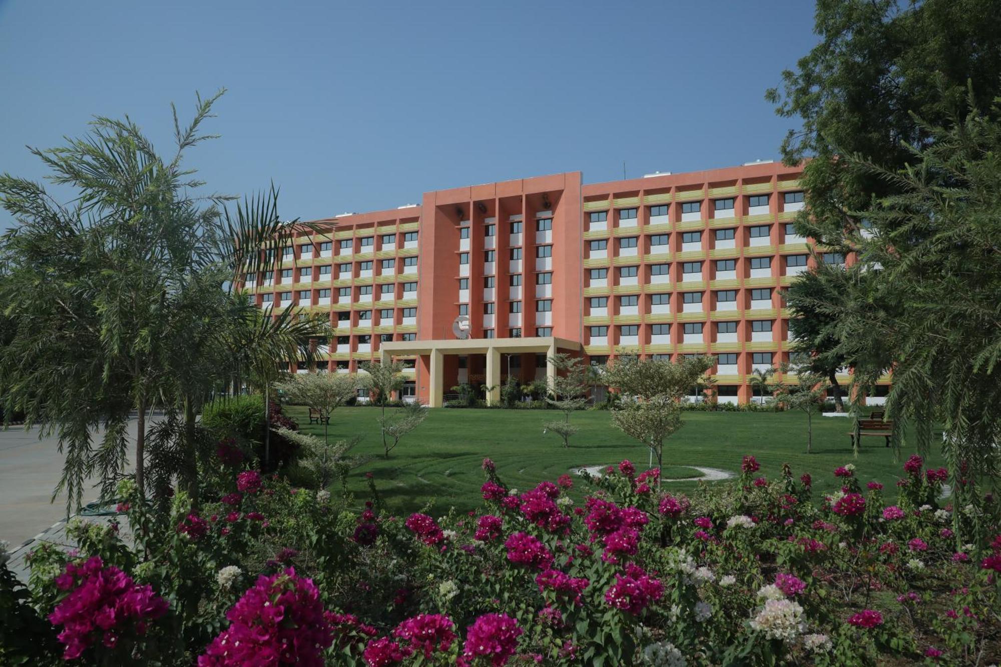 Fortune Statue Of Unity, Ekta Nagar - Member Itc Hotels' Group Kevadia Exterior photo